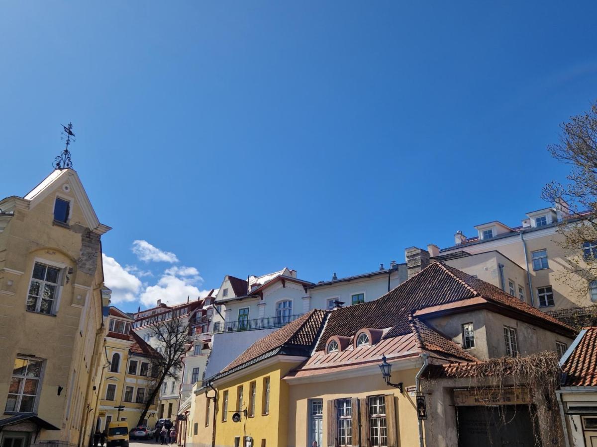 Lovely Apartment In Tallinn Old Town Eksteriør billede